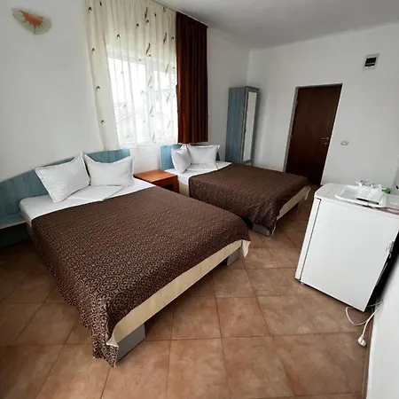 Asterias 3*