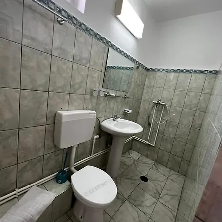 Asterias Pensionat 3*