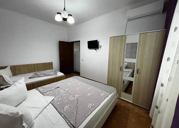 招待所 Asterias 艾福雷诺德