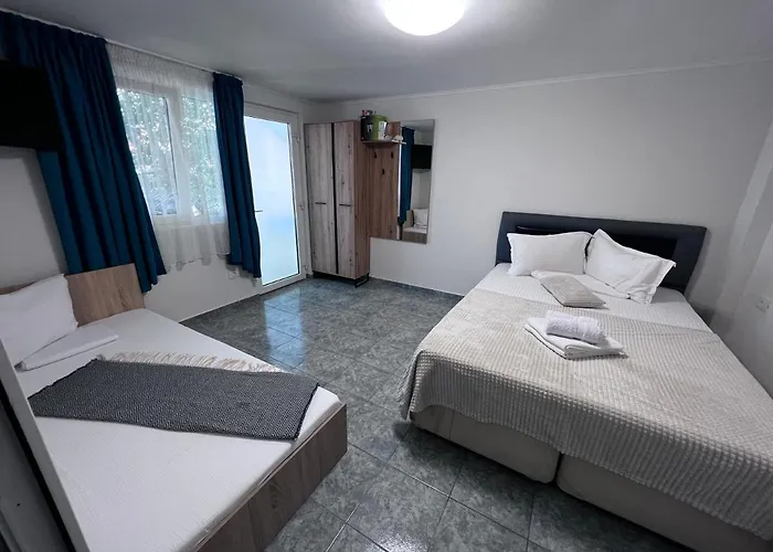 Asterias 招待所 艾福雷诺德