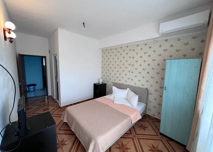 招待所 Asterias 3*