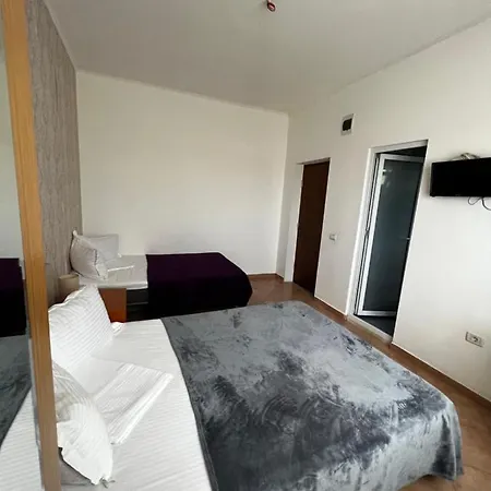 Asterias بيت ضيافة إيفوري نورد